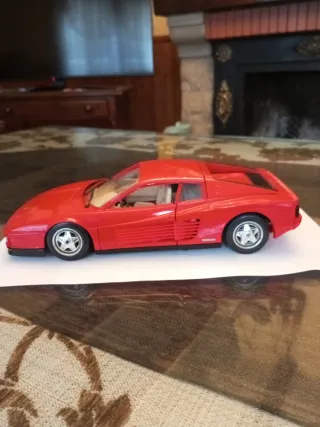1:18 FERRARI TESTAROSSA DE 1984
