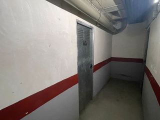 Garaje en venta en Carolinas Altas en Alicante