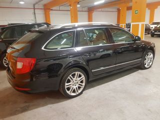 Skoda Superb 2011