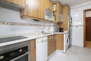 Piso en venta en Pryconsa - Poligono Europa en Alcalá de Henares