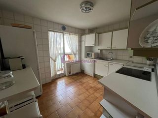 Piso en venta en Plaza España - Villa Pilar - Reyes Católicos - Vadillos en Burgos