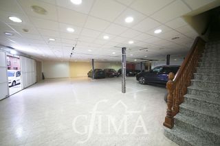 Edificio en venta en Tomelloso