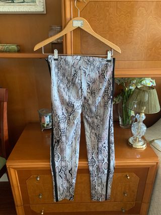 Leggings Sandro Ferrone estampado serpiente