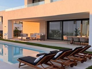 Casa en alquiler en Río Real en Marbella