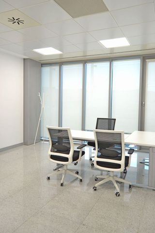 Oficina en alquiler en El Clavín-Valdeluz en Guadalajara