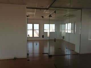 Oficina en alquiler en Colores - Entreparques en Sevilla