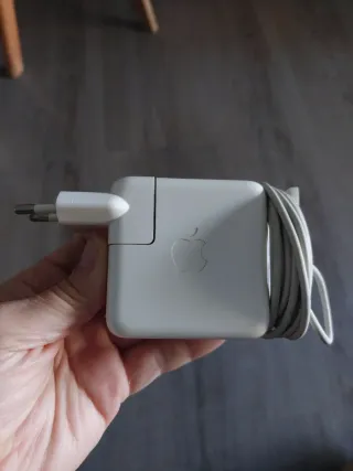 2 Adaptadores Apple MagSafe 60W y 45W
