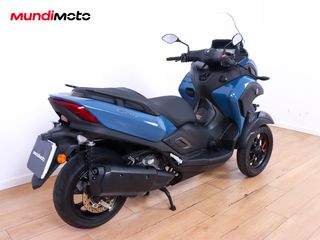 YAMAHA TRICITY 300