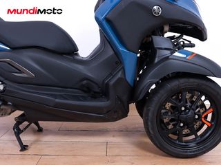YAMAHA TRICITY 300