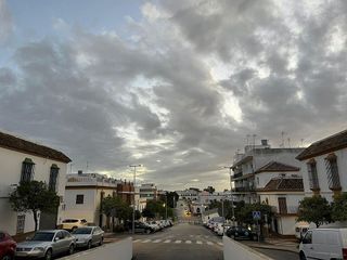 Chalet en venta en Carmona