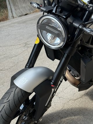 Husqvarna Vitpilen 701