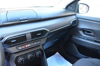 Dacia Sandero ECO-G ESSENTIAL 100CV.../OPORTUNIDAD../ POCOS Kilómetros