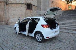Dacia Sandero ECO-G ESSENTIAL 100CV.../OPORTUNIDAD../ POCOS Kilómetros