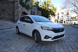Dacia Sandero ECO-G ESSENTIAL 100CV.../OPORTUNIDAD../ POCOS Kilómetros