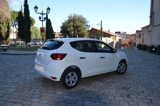 Dacia Sandero ECO-G ESSENTIAL 100CV.../OPORTUNIDAD../ POCOS Kilómetros