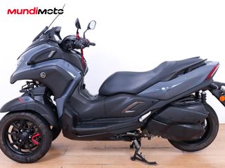 YAMAHA TRICITY 300