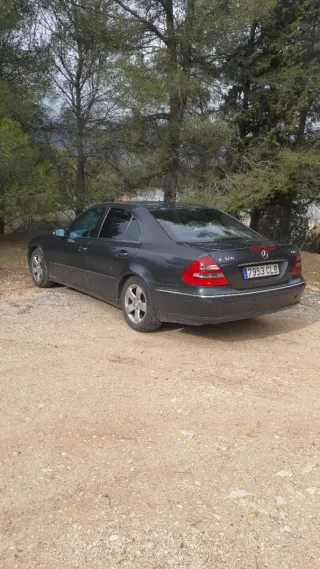 Mercedes-Benz Clase E 2003