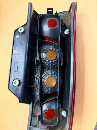 Piloto trasero derecho