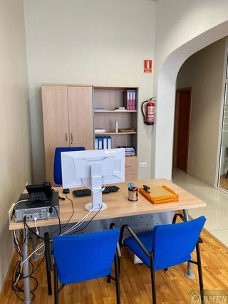 Local comercial en venta en La Banda - Campo de Fútbol en Chiclana de la Frontera