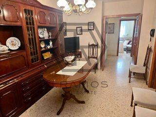 Piso en venta en Zona Hispanidad-Vivar Téllez en Vélez-Málaga