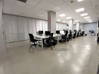 Local comercial en venta en Fuentecillas - Universidades en Burgos