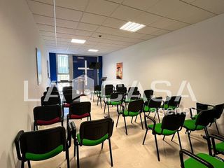 Oficina en venta en La Granja-La Colina-Los Pastores en Algeciras