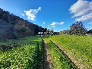 Terreno en venta en Sant Josep en Sant Josep de sa Talaia