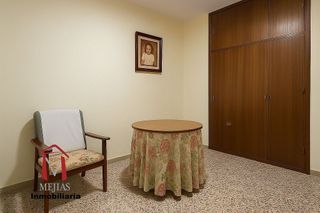 Piso en venta en Zona de Cueva de Menga en Antequera