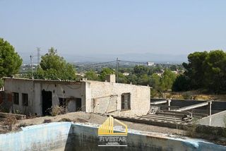 Terreno en venta en Santa Bárbara en Llíria