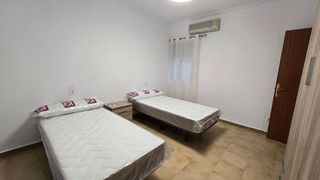 Casa adosada en alquiler en Este en Mérida