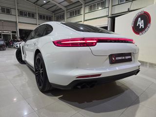 Porsche Panamera 4S Diesel