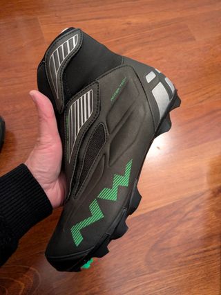 NUEVAS Zapatillas invierno NORTHWAVE HUSKY T42