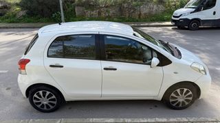 Toyota Yaris 2011