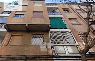 Local comercial en venta en Riera Alta - Llatí en Santa Coloma de Gramanet