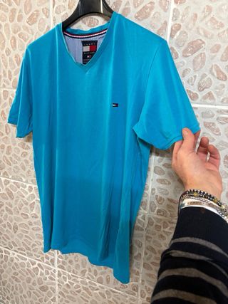 T-shirt firmata Tommy Hilfiger blu