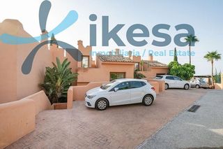 Casa adosada en venta en Calahonda en Mijas