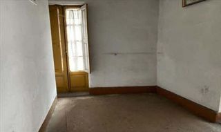 Casa adosada en venta en Ribadavia