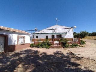 Chalet en venta en Montoro