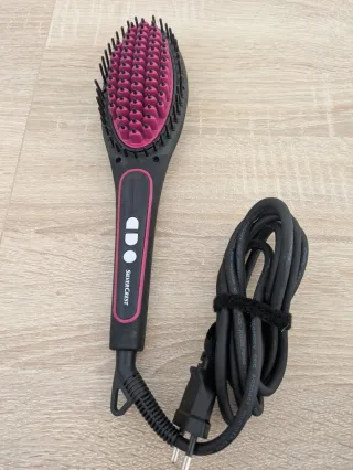 Alisador de pelo negro