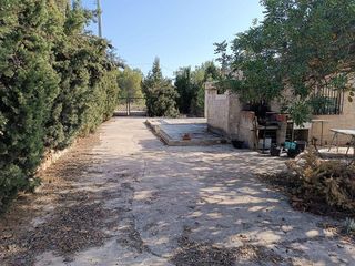 Chalet en venta en Urbanizaciones en Llíria