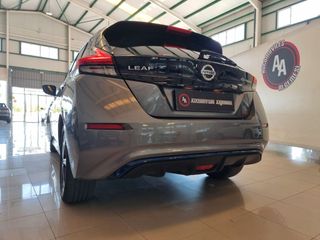 NISSAN LEAF 40kWh NConnecta Led