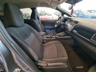 NISSAN LEAF 40kWh NConnecta Led