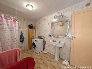 Chalet en venta en Linares