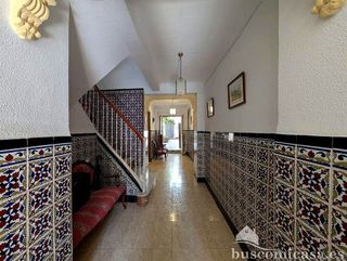 Chalet en venta en Linares