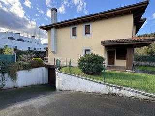 Casa pareada en venta en Llanes en Llanes