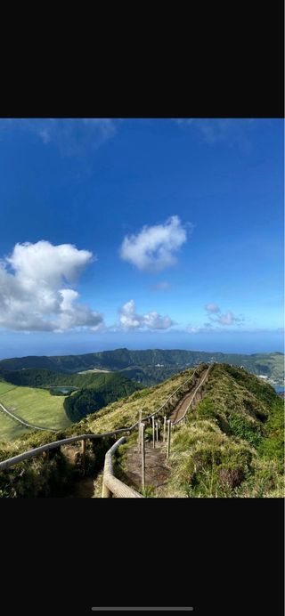 Cámara Sony RX100 III + Funda Piel Negra