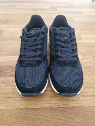 Zapatillas Woden Negras T38 Nuevas