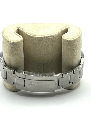 Rolex Oyster Perpetual Lila 126000