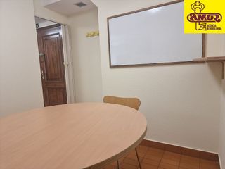 Oficina en venta en Ensanche - Sar en Santiago de Compostela