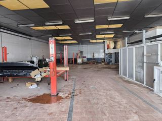 Nave industrial en venta en Valdepeñas